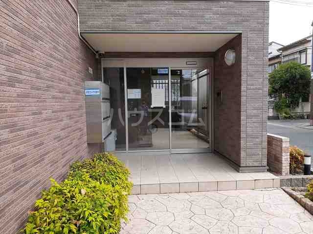 13/20 エントランス