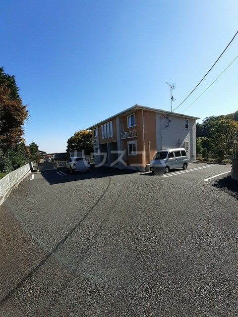 15/27 駐車場