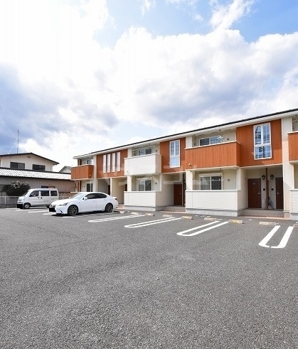 14/20 駐車場