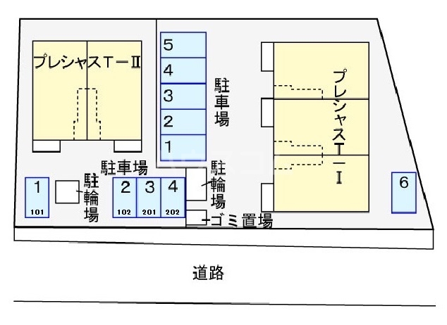 17/23 駐車場