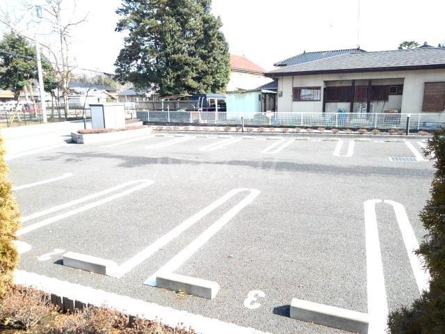 15/21 駐車場