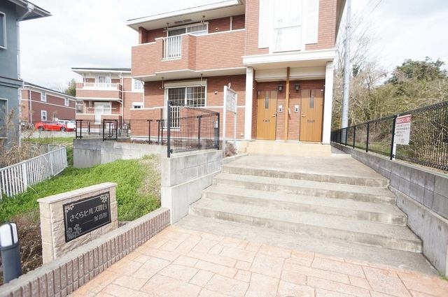 14/21 エントランス