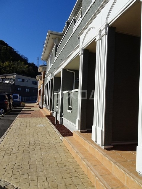 15/21 エントランス