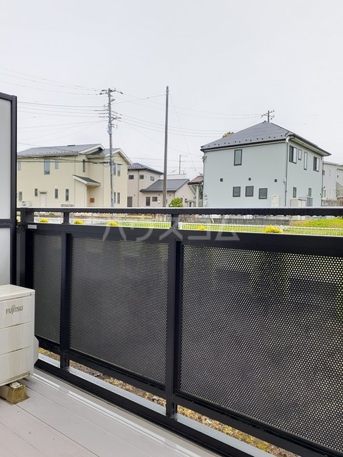 14/22 バルコニー