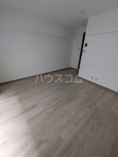 23/30 駐車場
