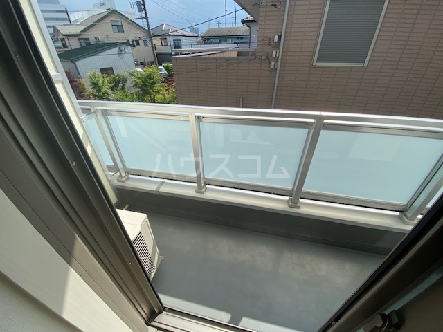 21/30 バルコニー