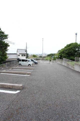 25/30 駐車場