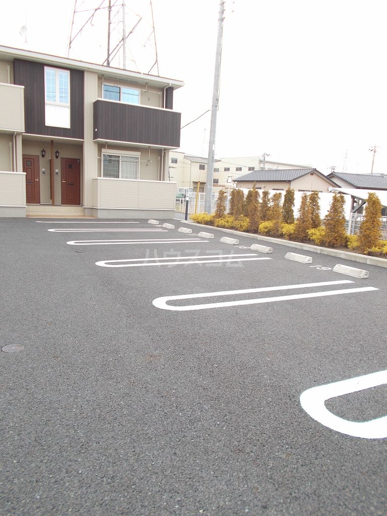 2/8 駐車場