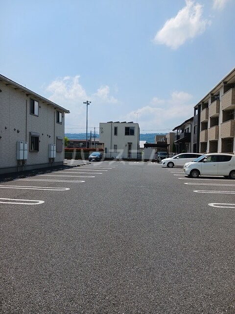 15/30 駐車場