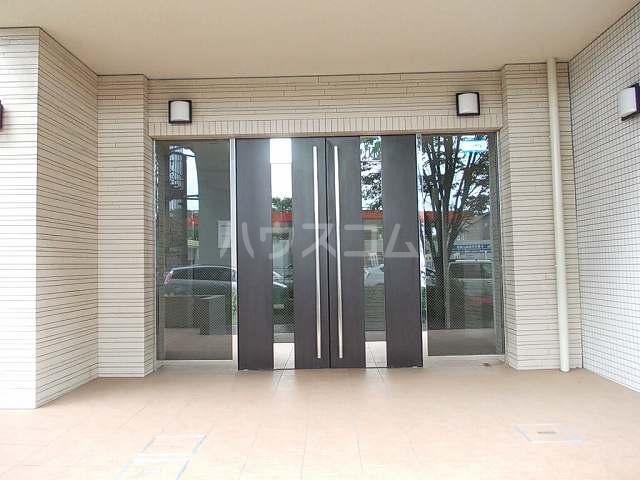 2/10 エントランス