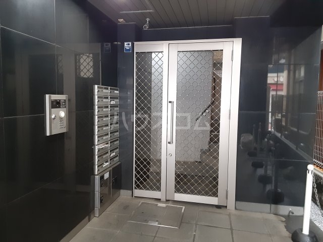 2/7 エントランス