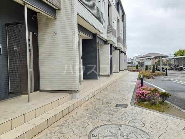 13/20 エントランス