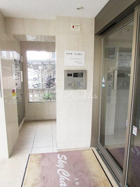 13/20 エントランス