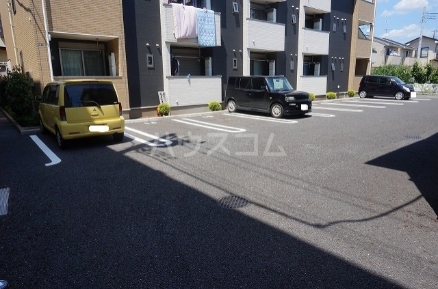 4/10 駐車場