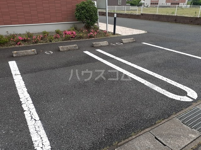 3/5 駐車場