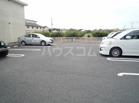 14/20 駐車場