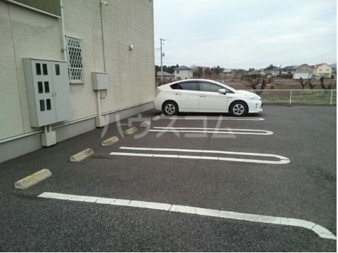 2/8 駐車場