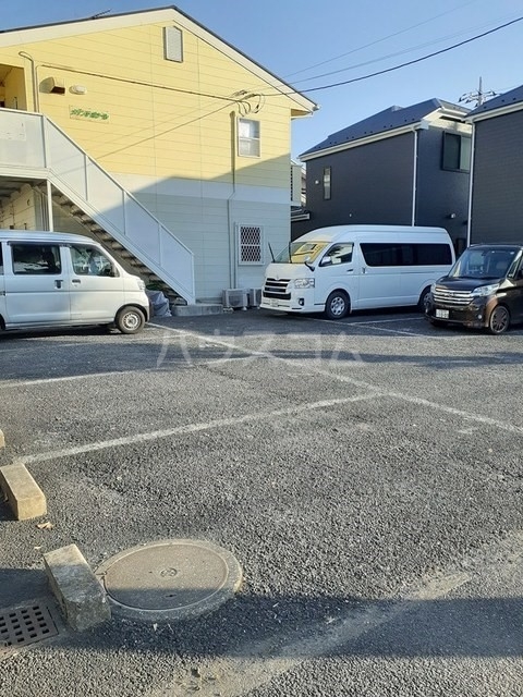 14/20 駐車場