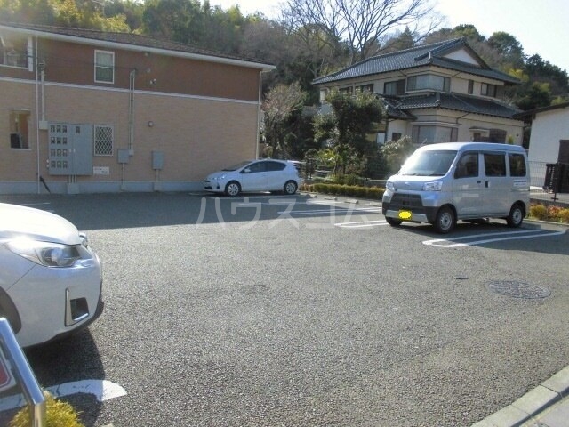 14/20 駐車場