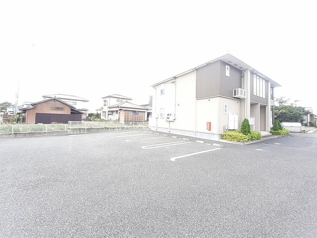 15/21 駐車場