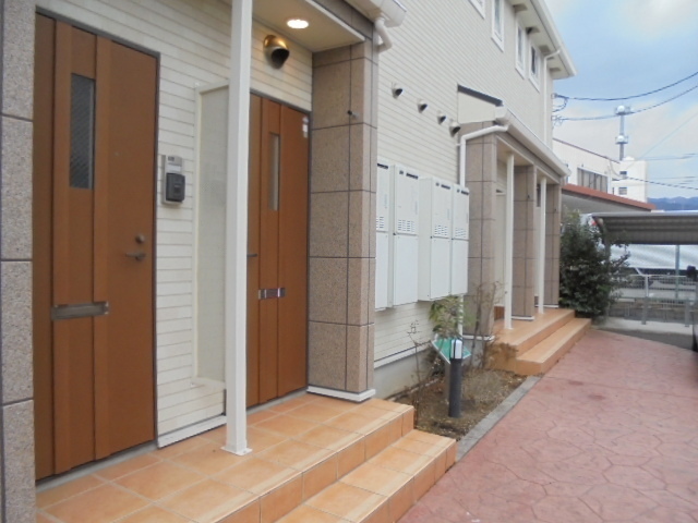 20/28 エントランス