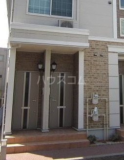 13/19 エントランス