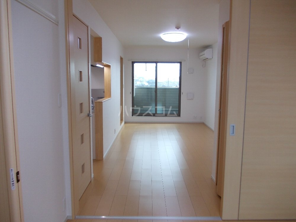 14/28 バルコニー