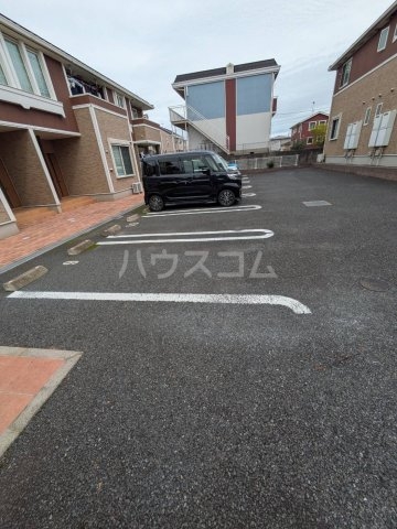 26/30 駐車場