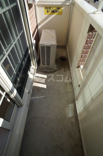 19/30 バルコニー