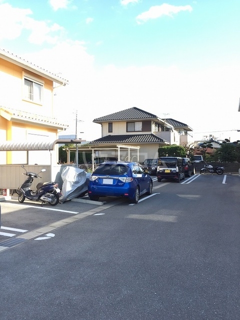 2/12 駐車場