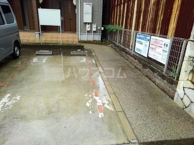 16/24 駐車場