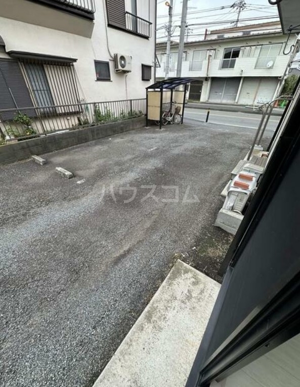4/12 駐車場