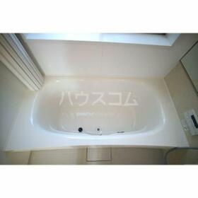 13/30 浴室