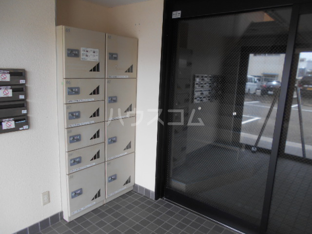 4/10 エントランス