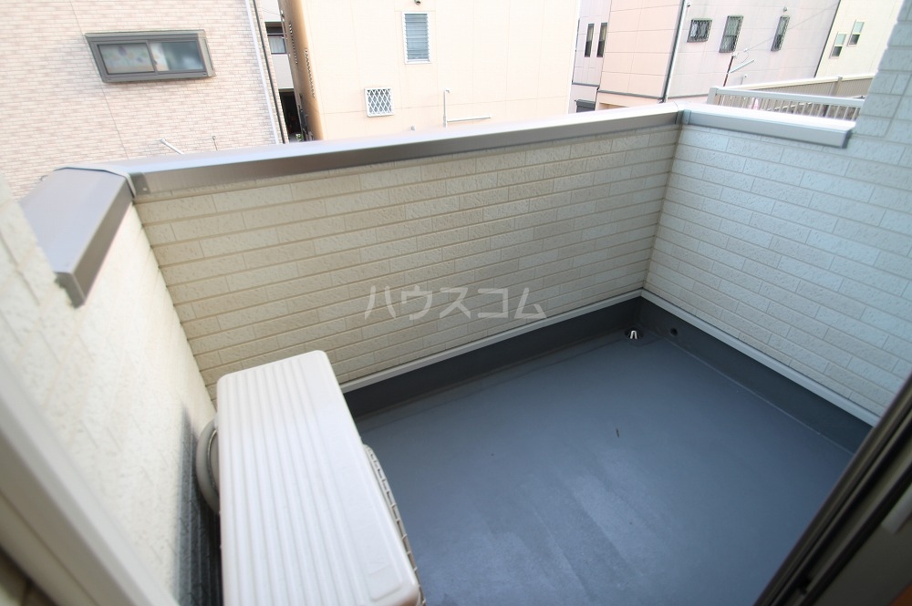 20/30 バルコニー