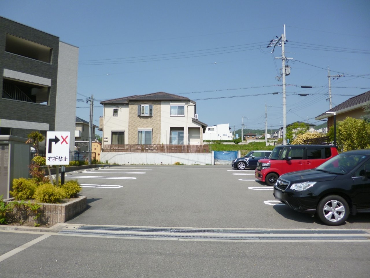 14/26 駐車場