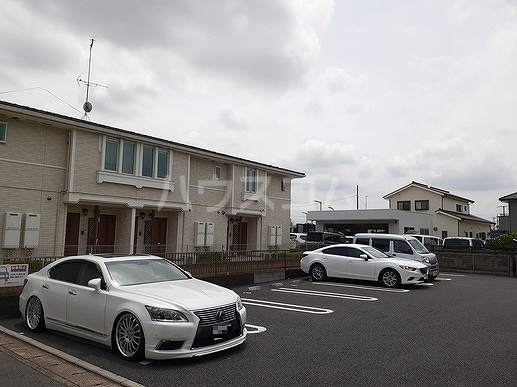 2/10 駐車場