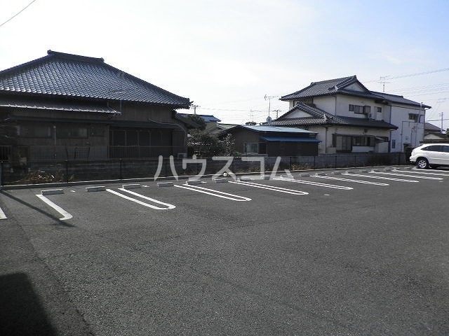 16/22 駐車場