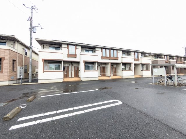 27/30 駐車場