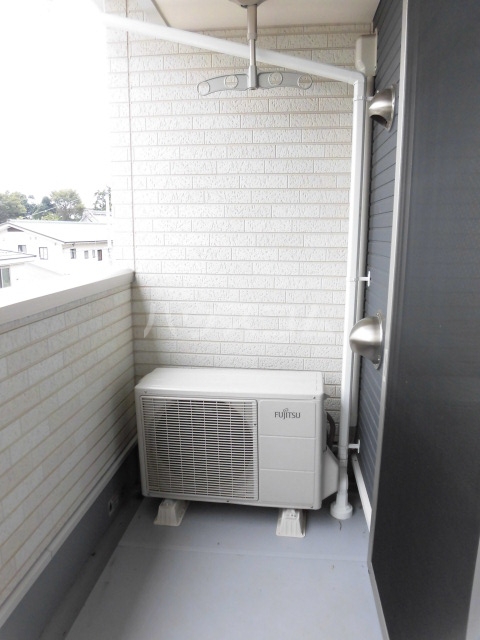 13/22 バルコニー