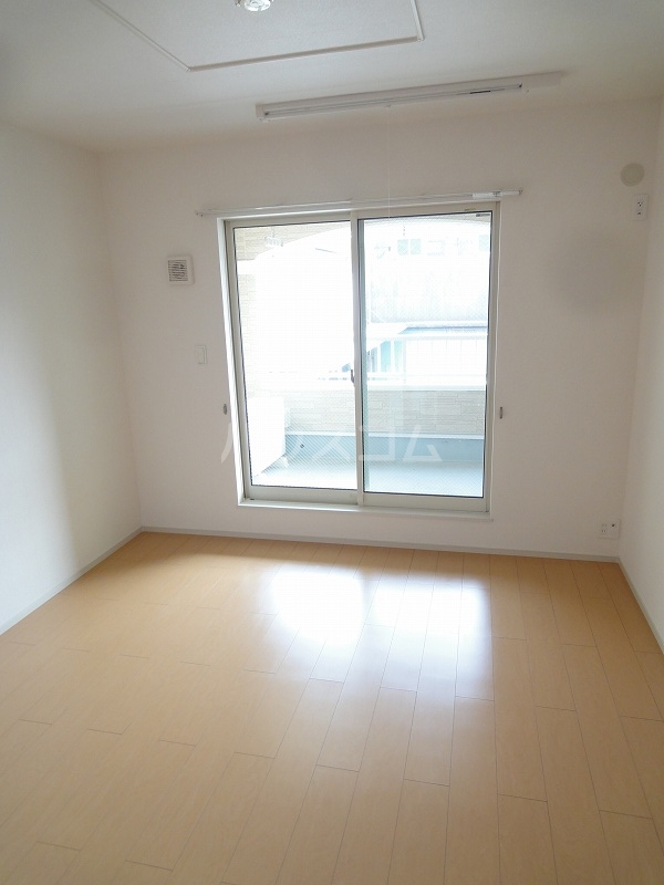 15/28 バルコニー