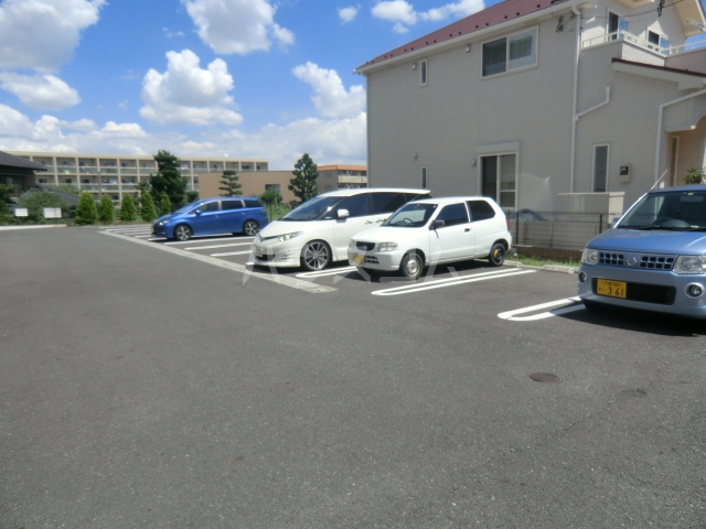 16/26 駐車場