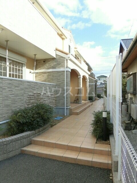 15/21 エントランス