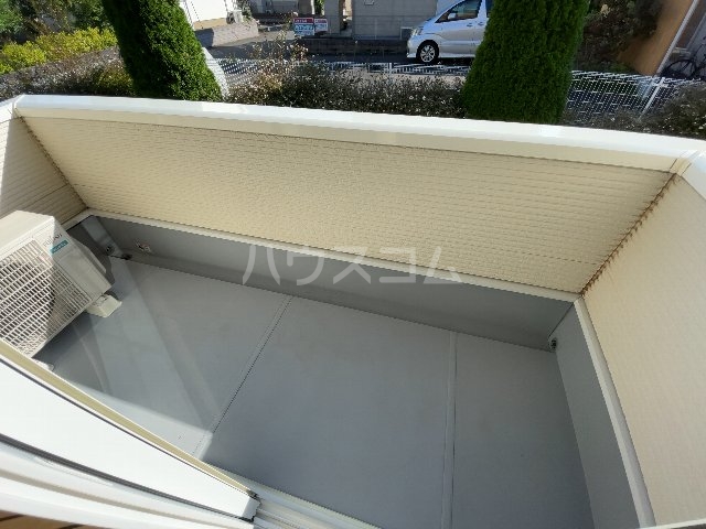 19/28 バルコニー