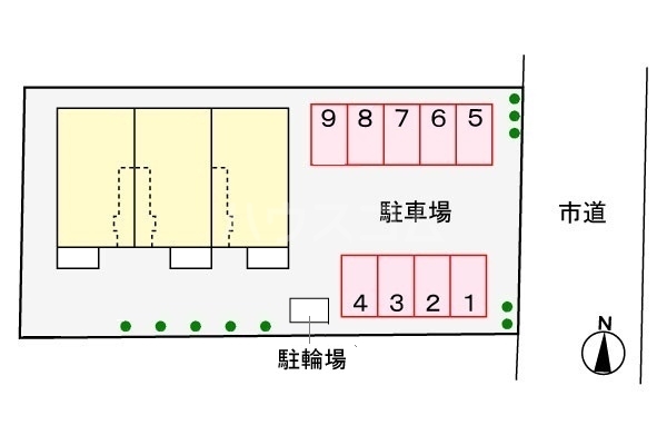2/13 駐車場