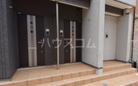 15/25 エントランス