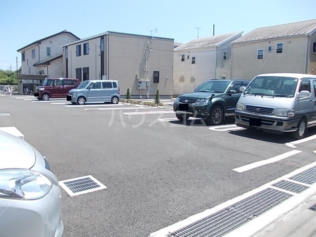 18/19 駐車場