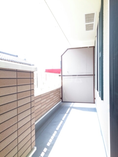 13/21 バルコニー