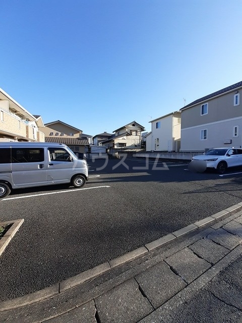 15/27 駐車場