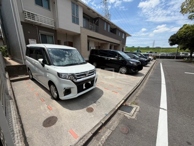 3/10 駐車場